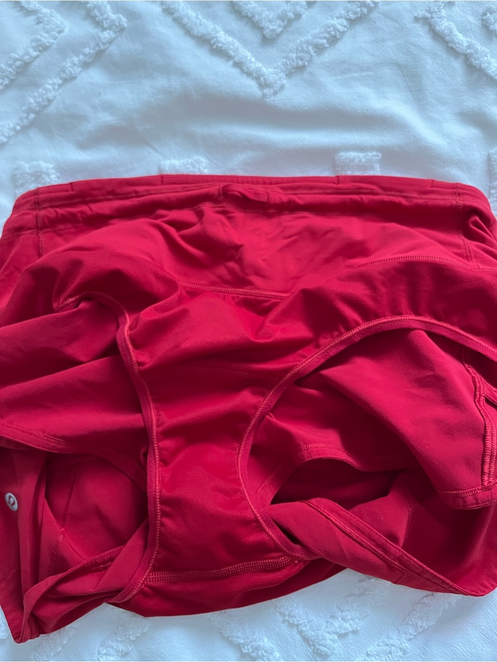 Lululemon Speed Up Short *2.5" Size 8 - Picture 4 of 5